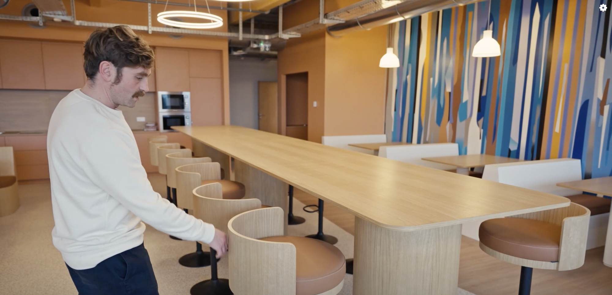 Unikalo Campus restaurant Gimmic 2