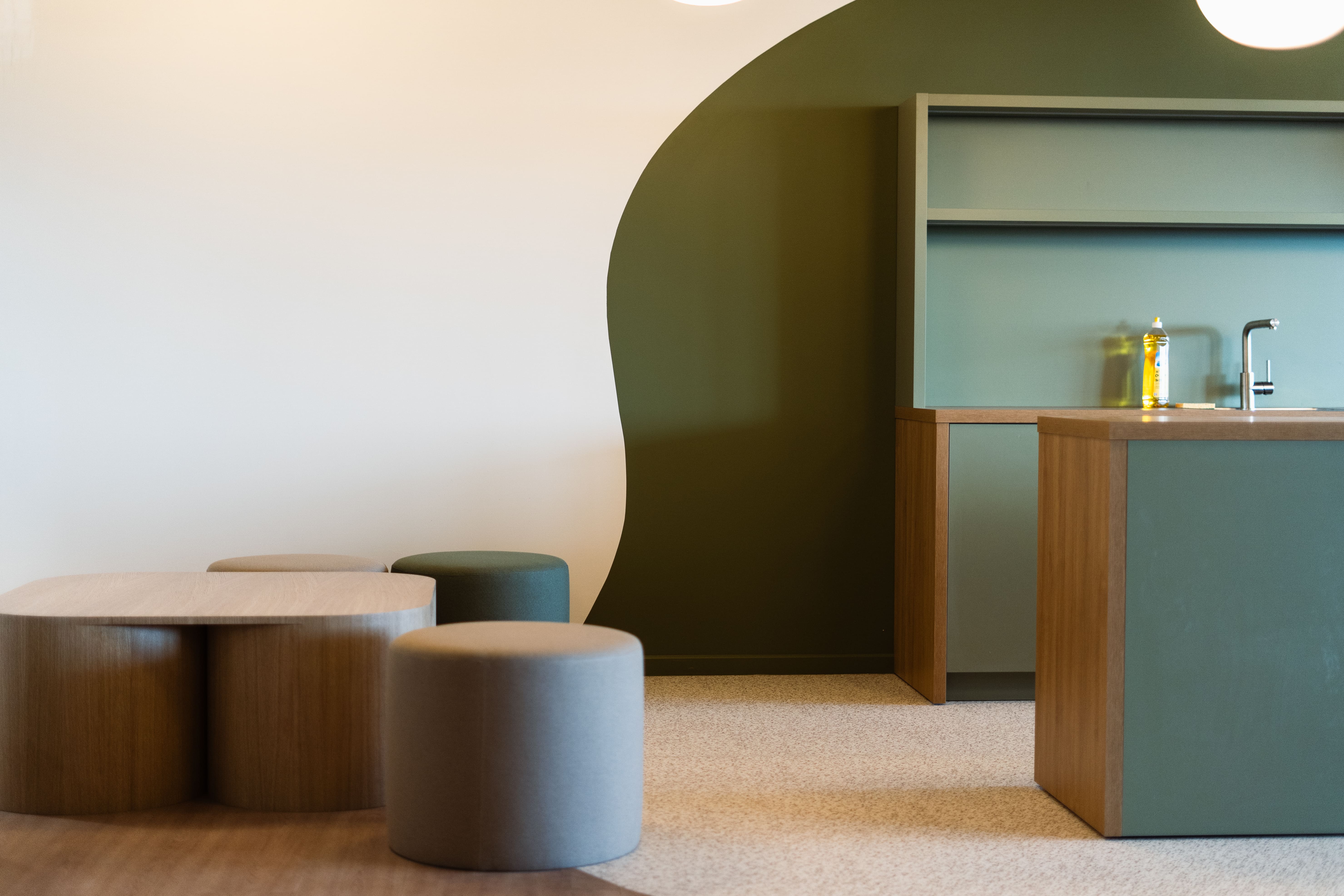 Unikalo, table basse OVERSIZE Gimmic