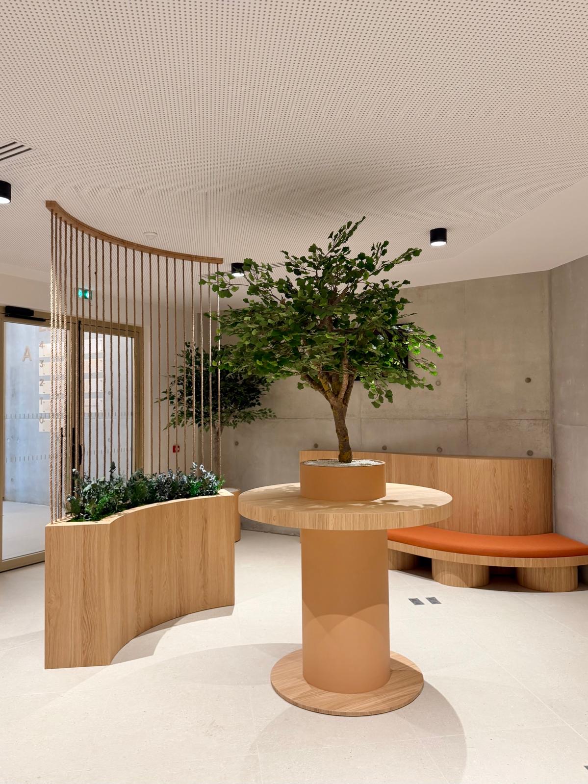 Vinci Facilities Les Cimes hall Gimmic 3